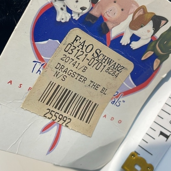 FAO Schwarz Dragster The Dog Black Lab Puppy Plush 9" - Picture 7 of 8